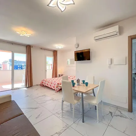 A Stones Throw From The Centre Apartment Bibione