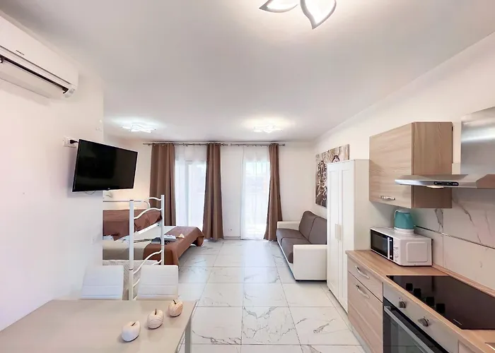 Appartamento A Stones Throw From The Centre